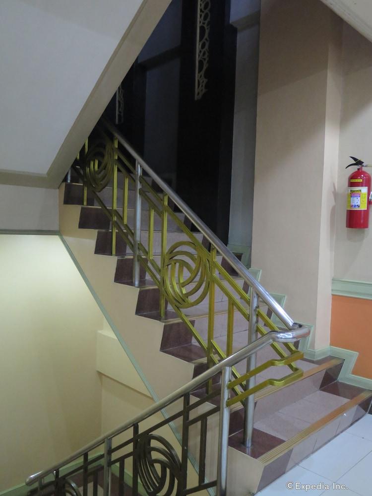 โรงแรมเซบูนอร์ทวินด์ Cebu ภายนอก รูปภาพ